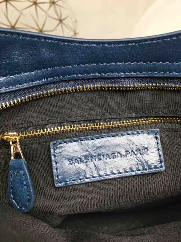 BALENCIAG巴黎世家 義大利進口原版油蠟頭層牛皮 香皮小銀釘 手提肩背斜挎包  BL1273